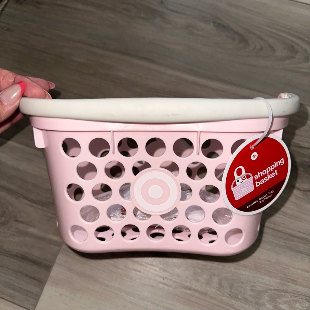 Small Target Pink Shopping Basket - Picture 6 of 6